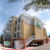 Holiday Inn Oceanside Marina 