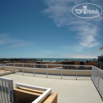 Holiday Inn Oceanside Marina