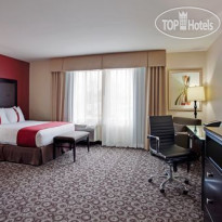 Holiday Inn Oceanside Marina