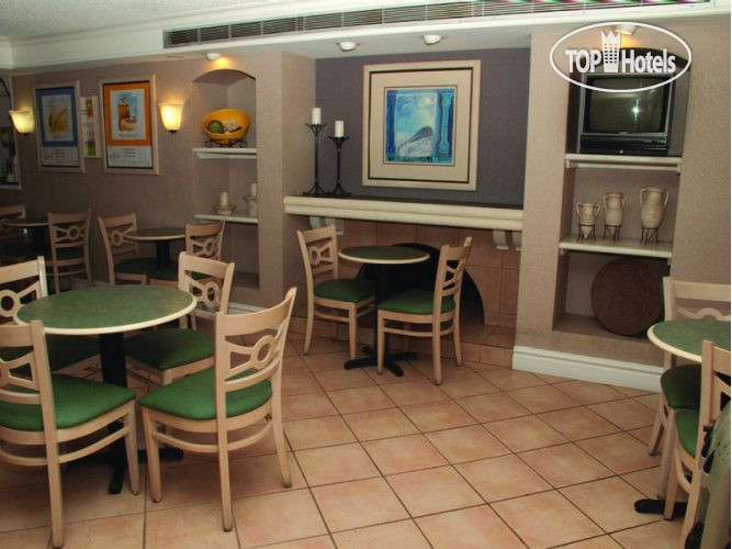 New photos from tourists La Quinta Inn San Diego Vista 2*