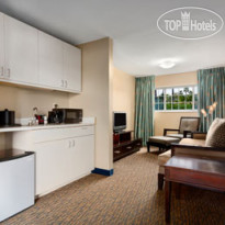 Travelodge San Diego Mission Valley Hotel Circle 