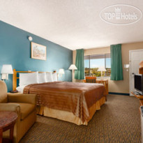 Travelodge San Diego Mission Valley Hotel Circle 