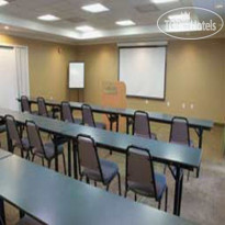 La Quinta Inn & Suites Orlando UCF 