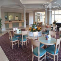 La Quinta Inn & Suites Orlando Airport North 