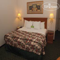 La Quinta Inn & Suites Orlando Airport North 
