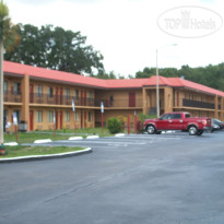 Parkside Inn & Suites - Kissimmee 