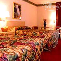 Howard Johnson Plaza Suites 