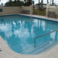 La Quinta Inn & Suites Orlando South 