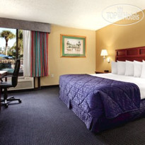 Clarion Hotel Maingate