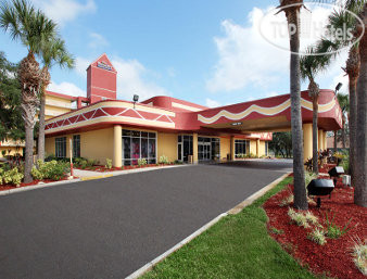 Hotel photo Baymont Inn and Suites Celebration 2*
