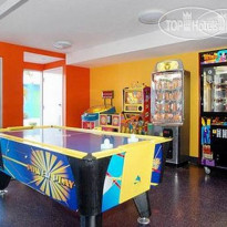 Clarion Resort Hotel & Water Park 