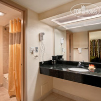 Days Inn Orlando Airport Florida Mall 