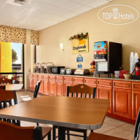 Days Inn Orlando Airport Florida Mall 