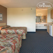 Baymont Inn & Suites Kissimmee 