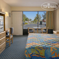 Baymont Inn & Suites Kissimmee 