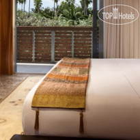 SLS Hotel South Beach