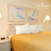 Quality Inn & Suites Golf Resort 