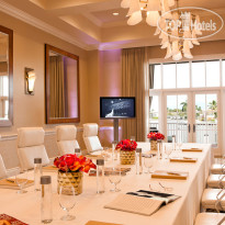 La Playa Beach & Golf Resort 