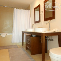 Sky City at Icon Brickell 