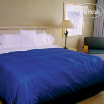 Sheraton Bal Harbour Beach Resort (закрыт)