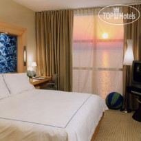 Le Meridien Sunny Isles 