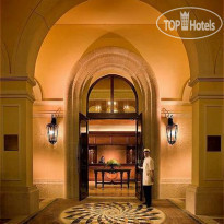 Acqualina Resort & Spa 