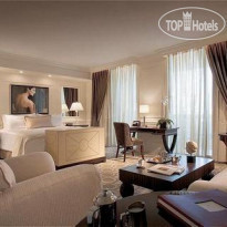 Acqualina Resort & Spa 