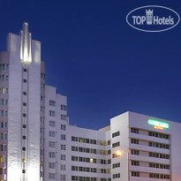 Courtyard Cadillac Miami Beach Oceanfront