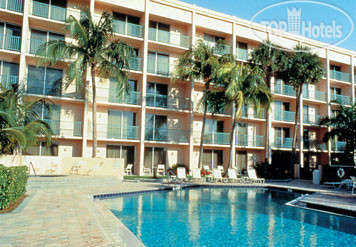 Hotelier's photos Courtyard by Marriott Fort Lauderdale East 3*