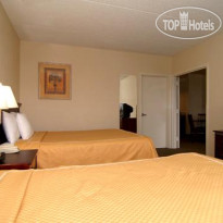 Comfort Suites Airport & Cruise 