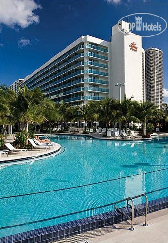 Crowne Plaza Hollywood