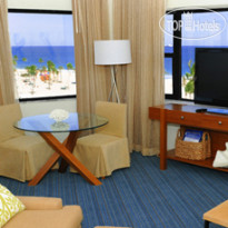 Sheraton Yankee Clipper Beach 