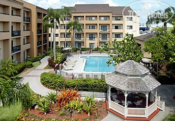 Hotelier's photos Courtyard Miami Airport West Doral 3*