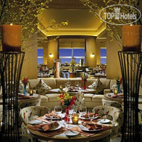 Four Seasons Hotel Miami 