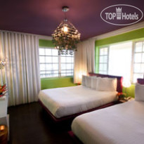 Chesterfield Hotel & Suites