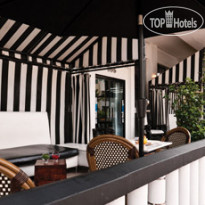 Chesterfield Hotel & Suites