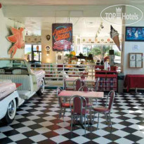 Howard Johnson Dezerland