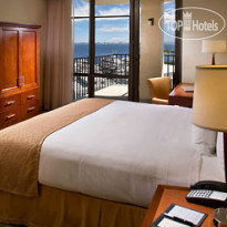 Courtyard Miami Coconut Grove 