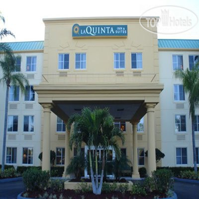 Hotel photo La Quinta Inn & Suites Naples East 2*