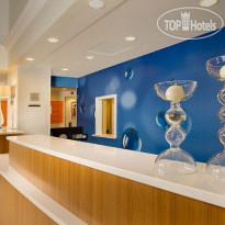 SpringHill Suites Miami Airport South Рецепция
