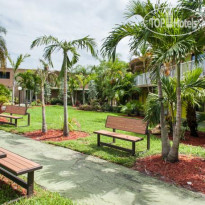 Rodeway Inn & Suites Airport Cruise Port