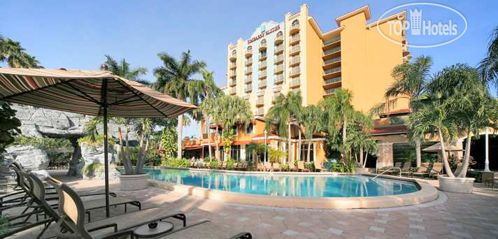 Hotelier's photos Embassy Suites Fort Lauderdale 3*