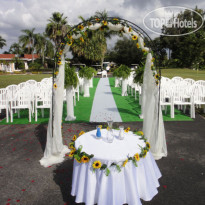 Grand Palms Spa & Golf Resort
