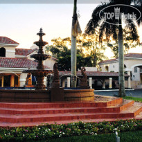 Grand Palms Spa & Golf Resort