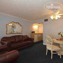 Grand Palms Spa & Golf Resort