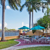 La Quinta Inn & Suites Ft. Lauderdale Airport