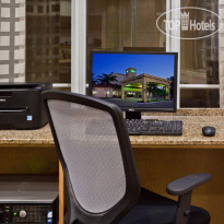 La Quinta Inn & Suites Miami Airport West 