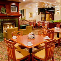 Courtyard by Marriott Naples 