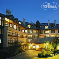 The Pines Lodge 