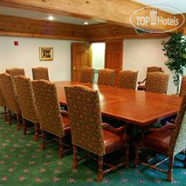 The Pines Lodge 